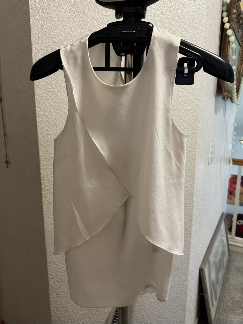 Banana Republic Cream Sleeveless Overlay Mini Dress